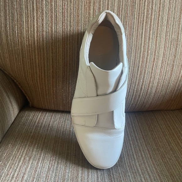 White Calvin Klein strap shoes - Picture 2 of 4